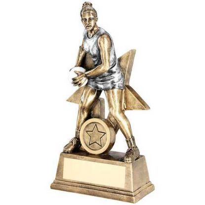 Picture of Brz~pew~white Female Netball Figure With Star Back With Plate (1in Cen)
