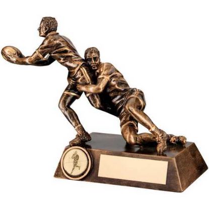Picture of Brz~gold Double Rugby Tackle Figure With Plate (1in Centre)