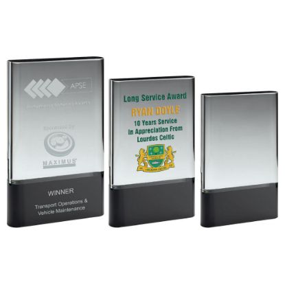 Picture of Clear Glass Plaque On Black Base (30mm Thick) - 8in